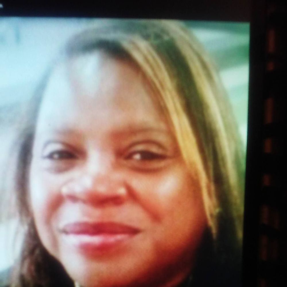 Meet your Posher, Pamela